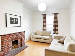 Photo 25- click for photo gallery